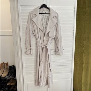 Babaton Light Beige Trench Coat with Belt size Medium